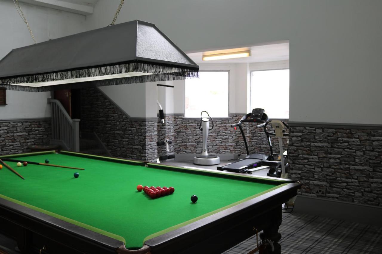 Victoria House Hotel Barrow-in-Furness Bagian luar foto